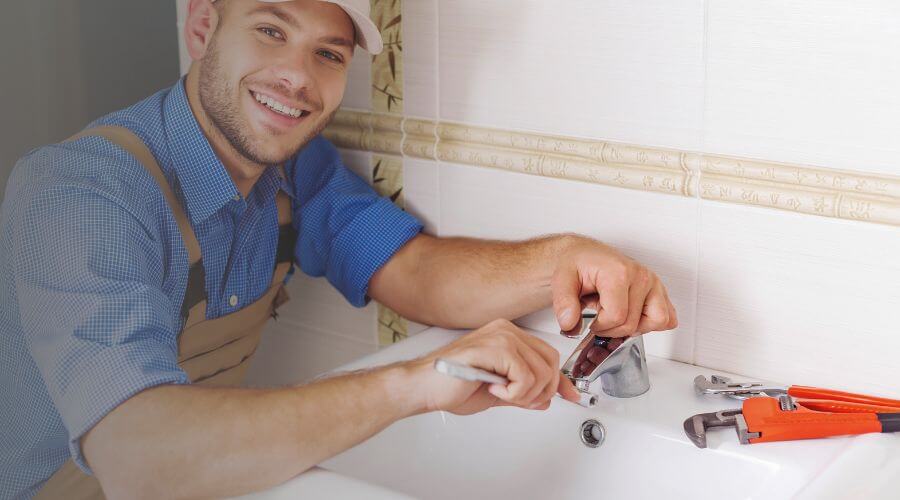 Expert burst pipe repair services in Hood, VA
